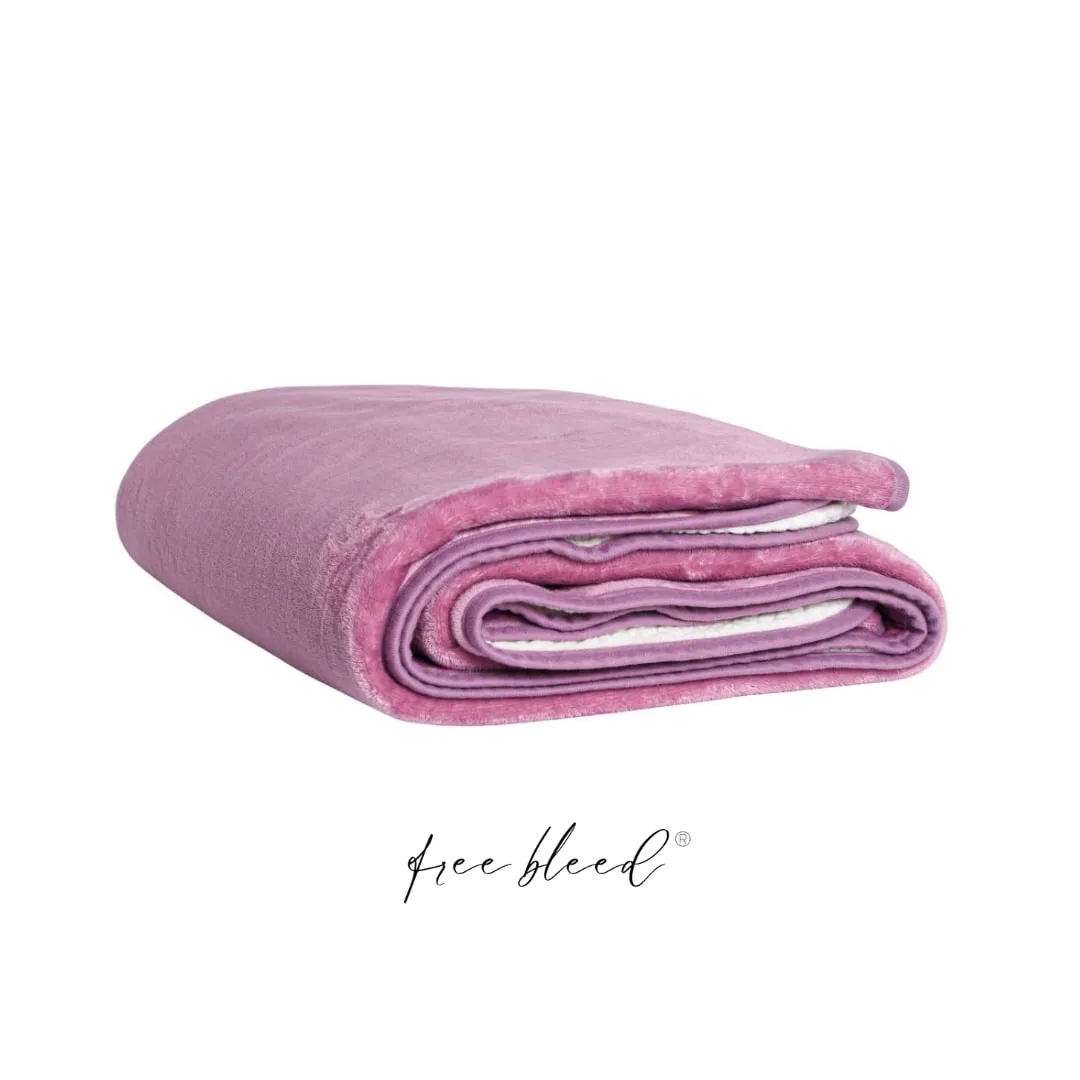 Free Bleed® Blanket – Blush, photo 2 of 5
