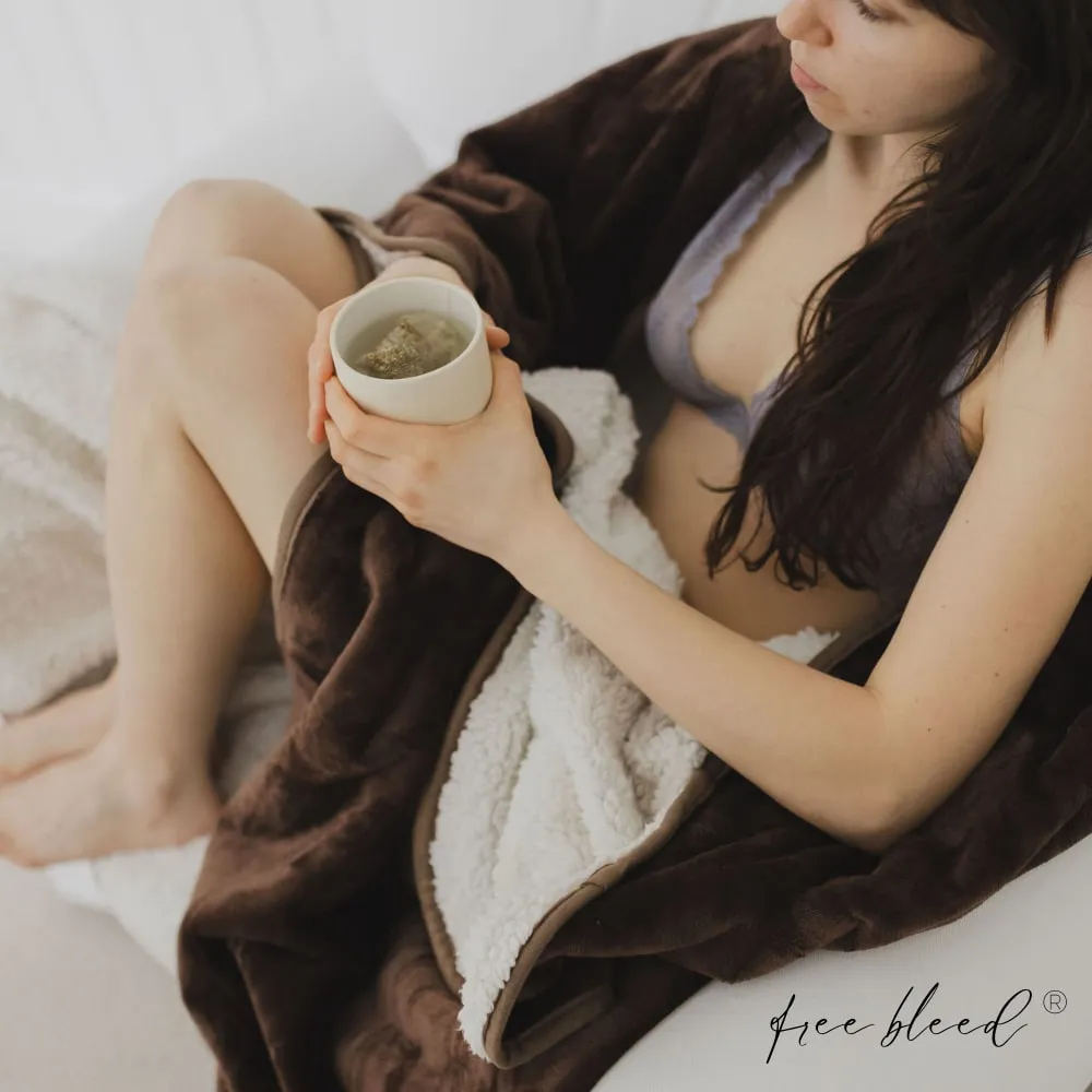 Free Bleed® Blanket – Cocoa