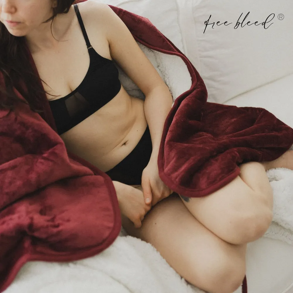 Free Bleed® Blanket – Crimson